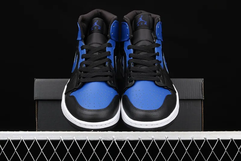 All categories Air Jordan Jordan series basketball shoes Air Jordan 1 Mid Air Jordan 1 Mid AJ1 Joe 1 black and blue China basketball shoes 554724-077
